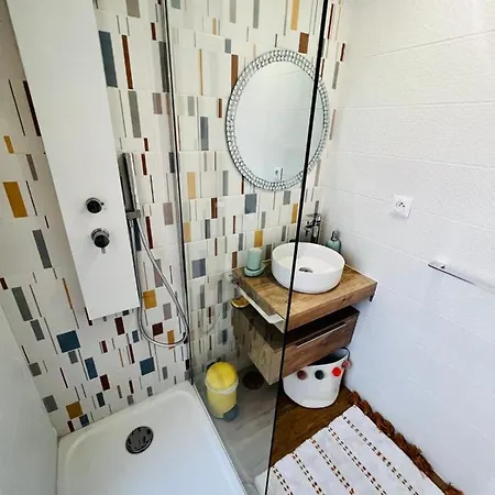Brand New 2 Bdr In With Ac And Sea View *